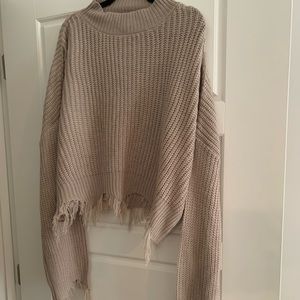 RUE 21 PLUS -Beige Destructed Hem Crop Sweater